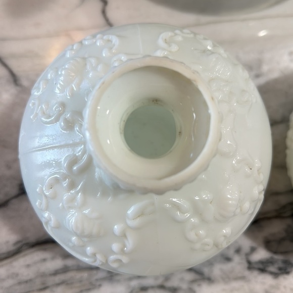 Victorian Milk Glass Decanter with Stoppers matching vintage Set of 2 - Picture 4 of 10